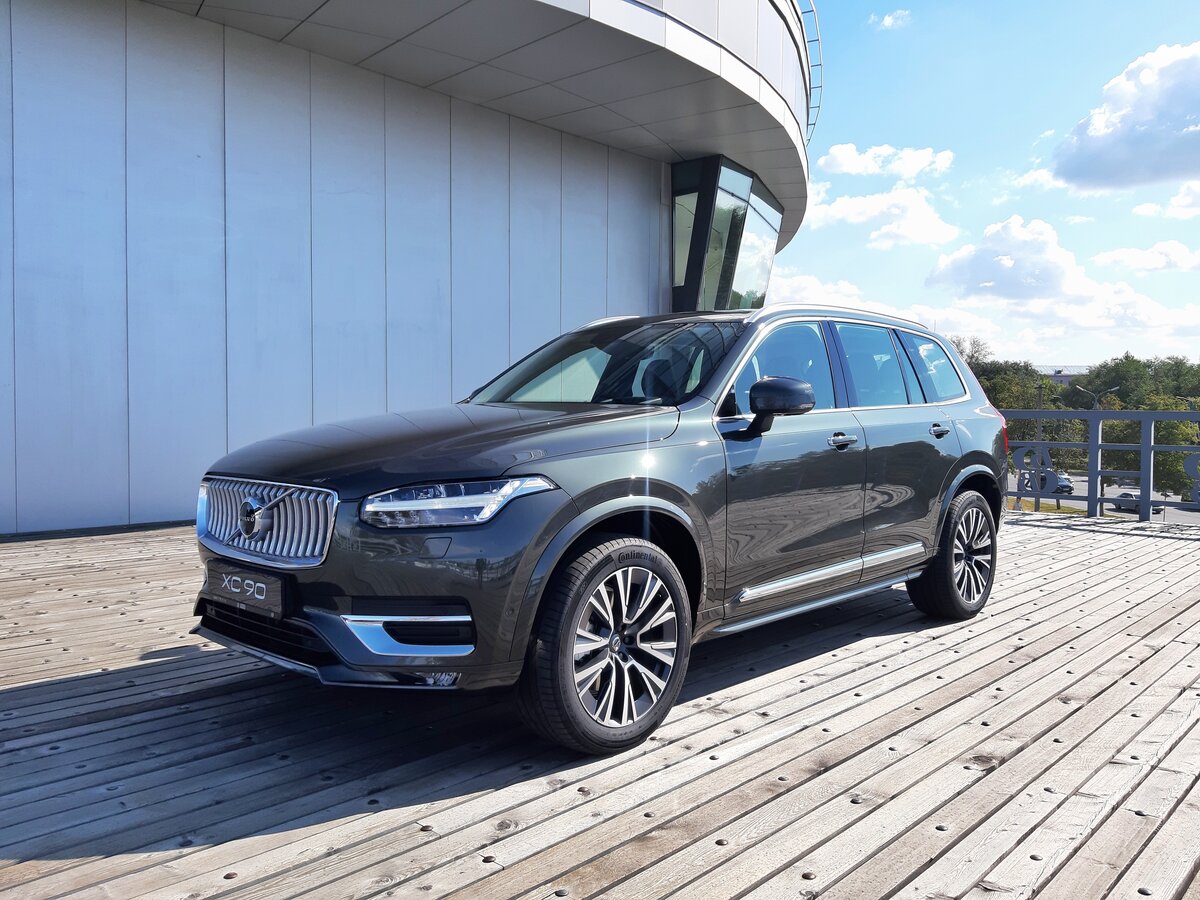 Check price and buy New Volvo XC90 Restyling For Sale