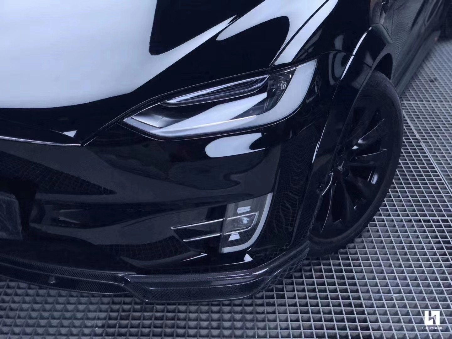 Check our price and buy CMST Carbon Fiber Body Kit set for Tesla Model X!