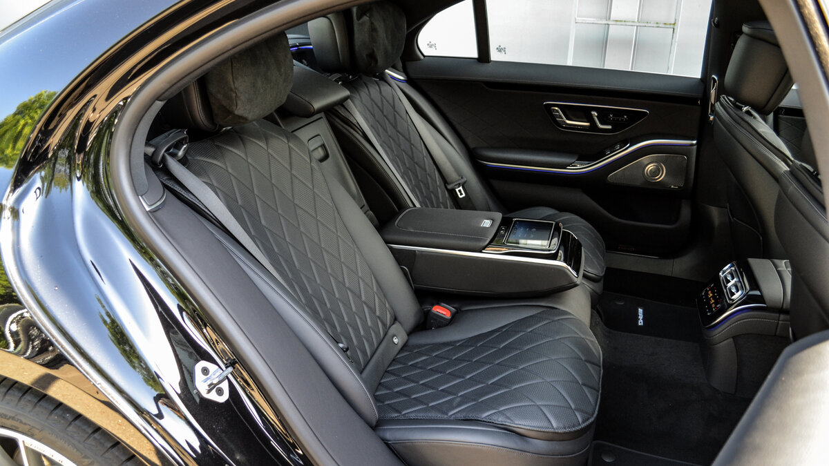 Check price and buy New Mercedes-Benz S-Class 450 Long (W223) For Sale