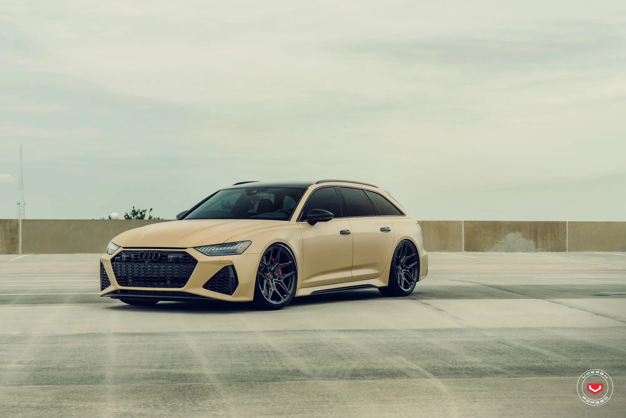 Vossen EVO 4R forged wheel — finish detail