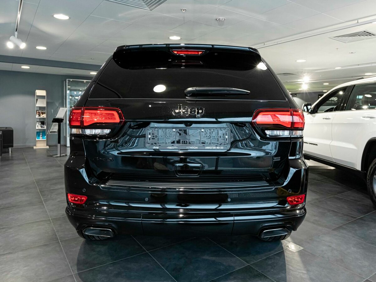 Check price and buy New Jeep Grand Cherokee (WK2) Restyling For Sale