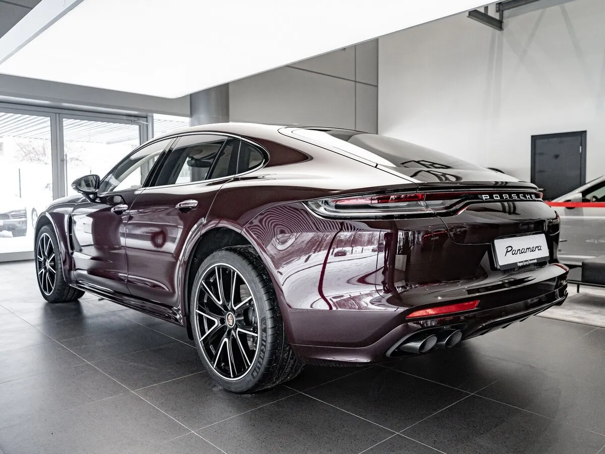 Check price and buy New Porsche Panamera 4 Restyling For Sale