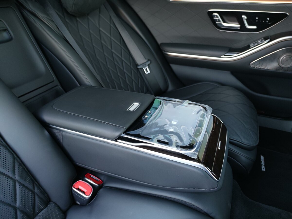 Check price and buy New Mercedes-Benz S-Class 350 d Long 4MATIC (W223) For Sale