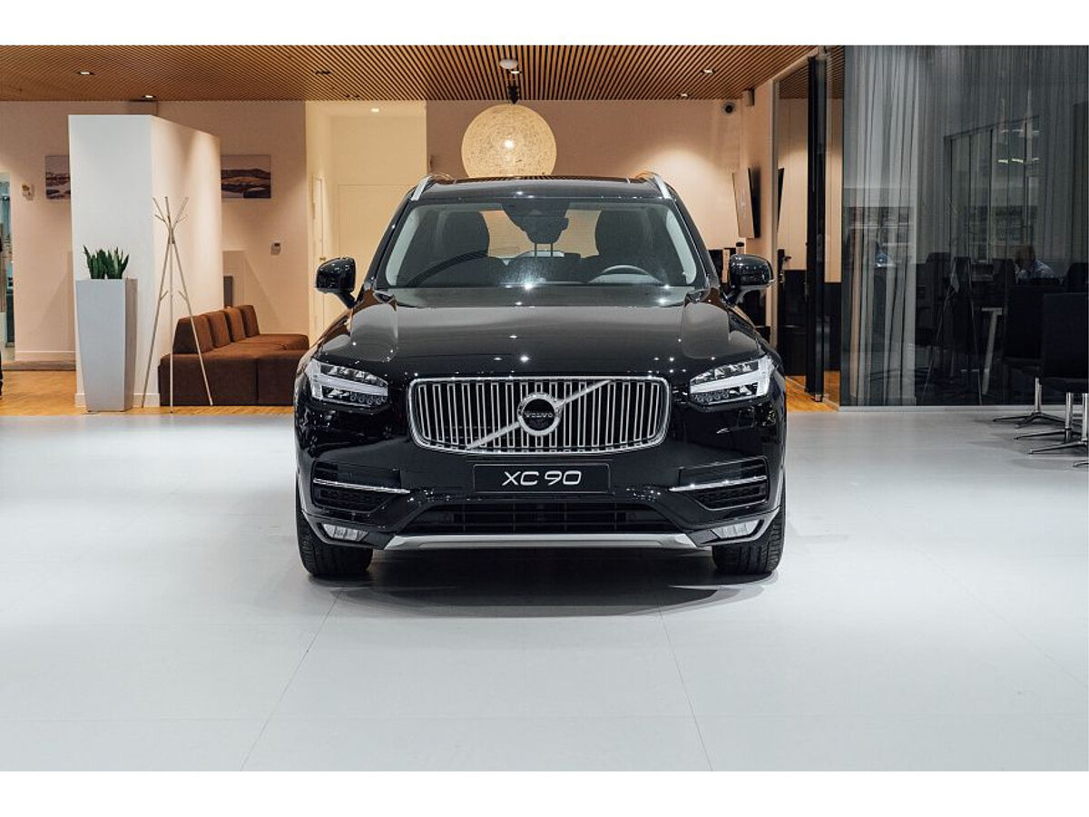 Check price and buy New Volvo XC90 Restyling For Sale