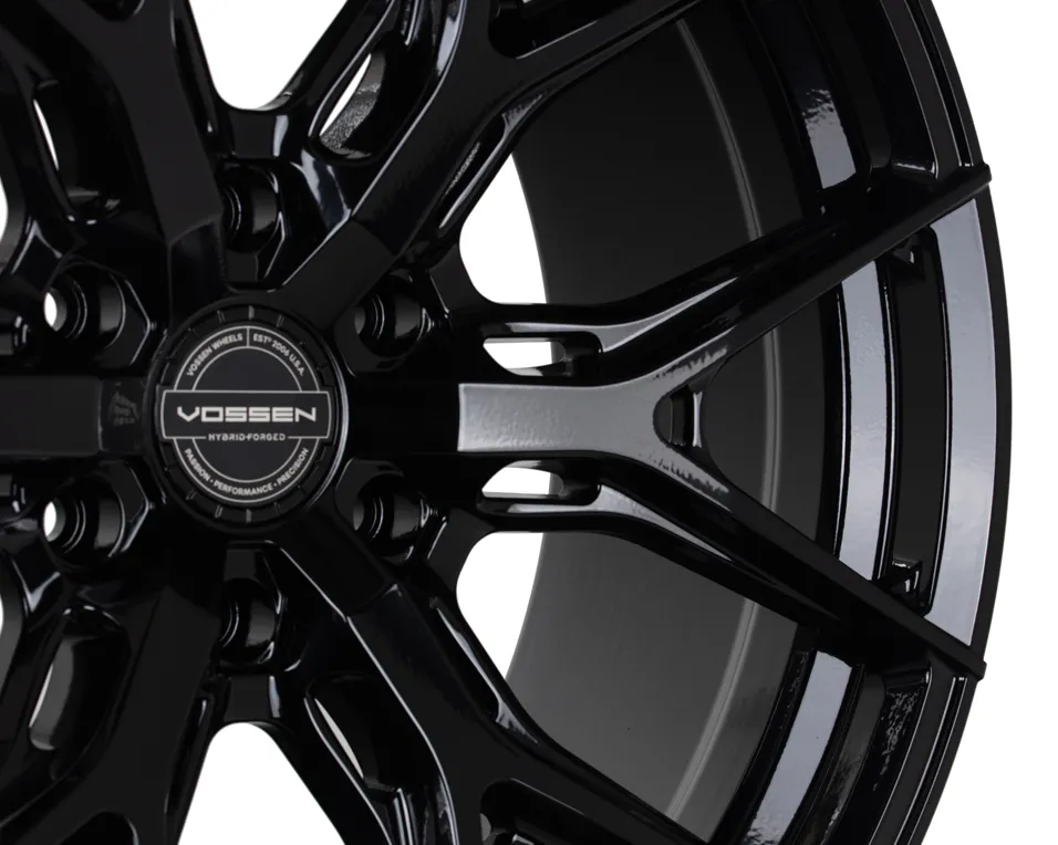 Vossen HF6 4 hybrid forged wheel — close-up spoke detail