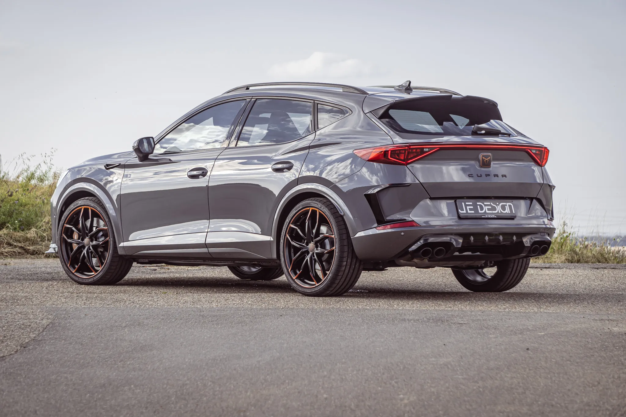 Check our price and buy JE Design body kit for Cupra Formentor KM Street Race!
