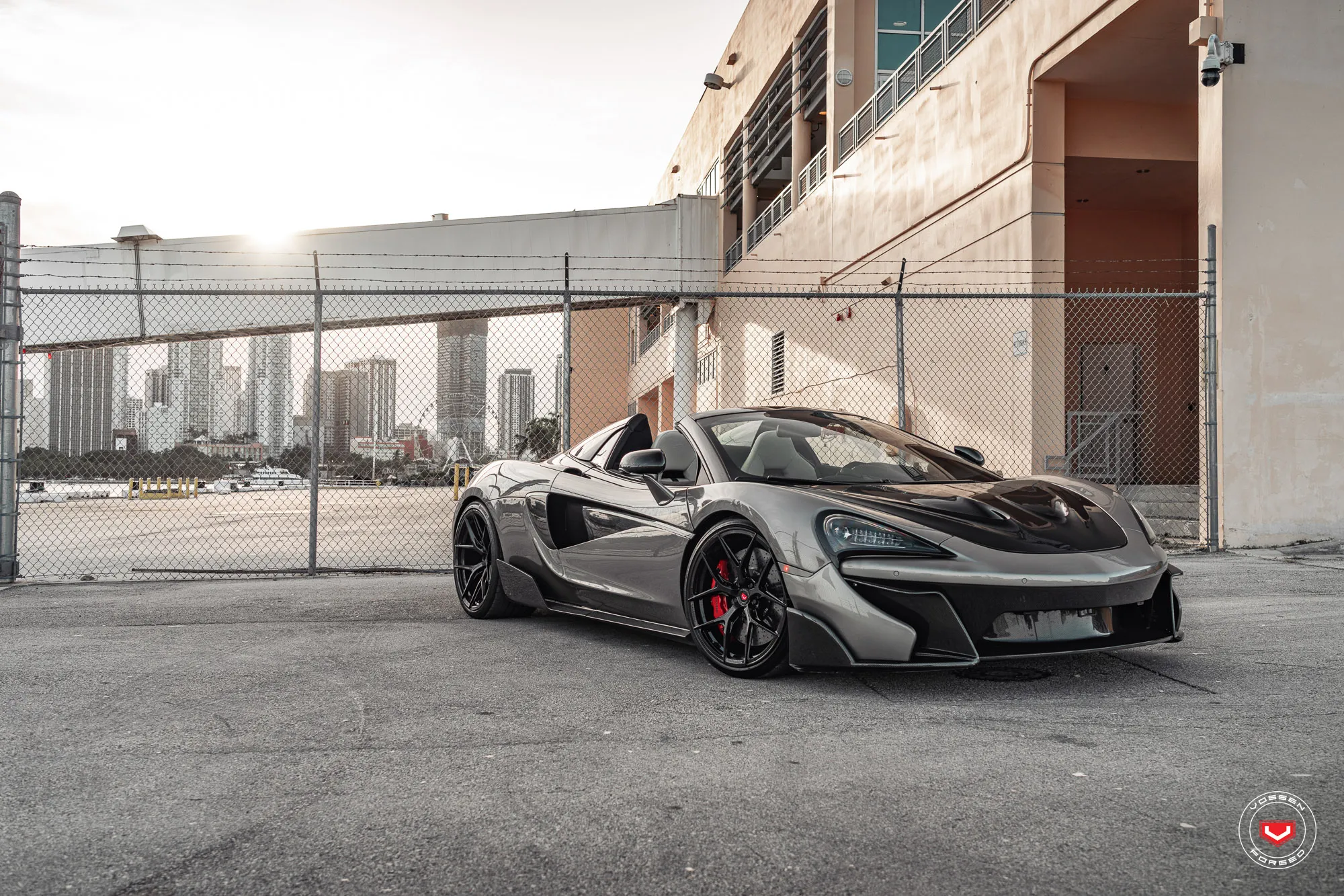 Vossen S21 01 forged wheel — finish detail