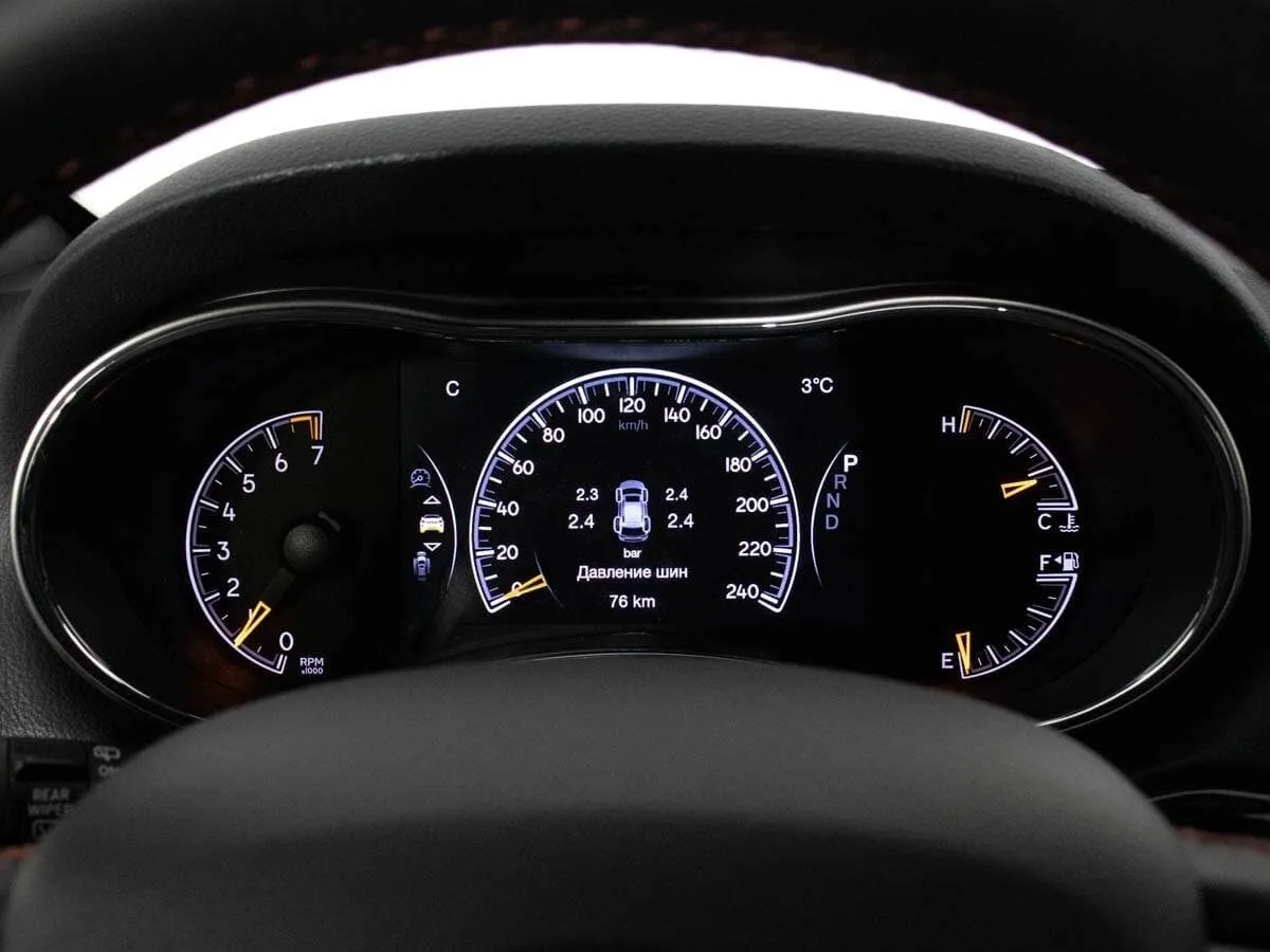 Check price and buy New Jeep Grand Cherokee (WK2) Restyling For Sale