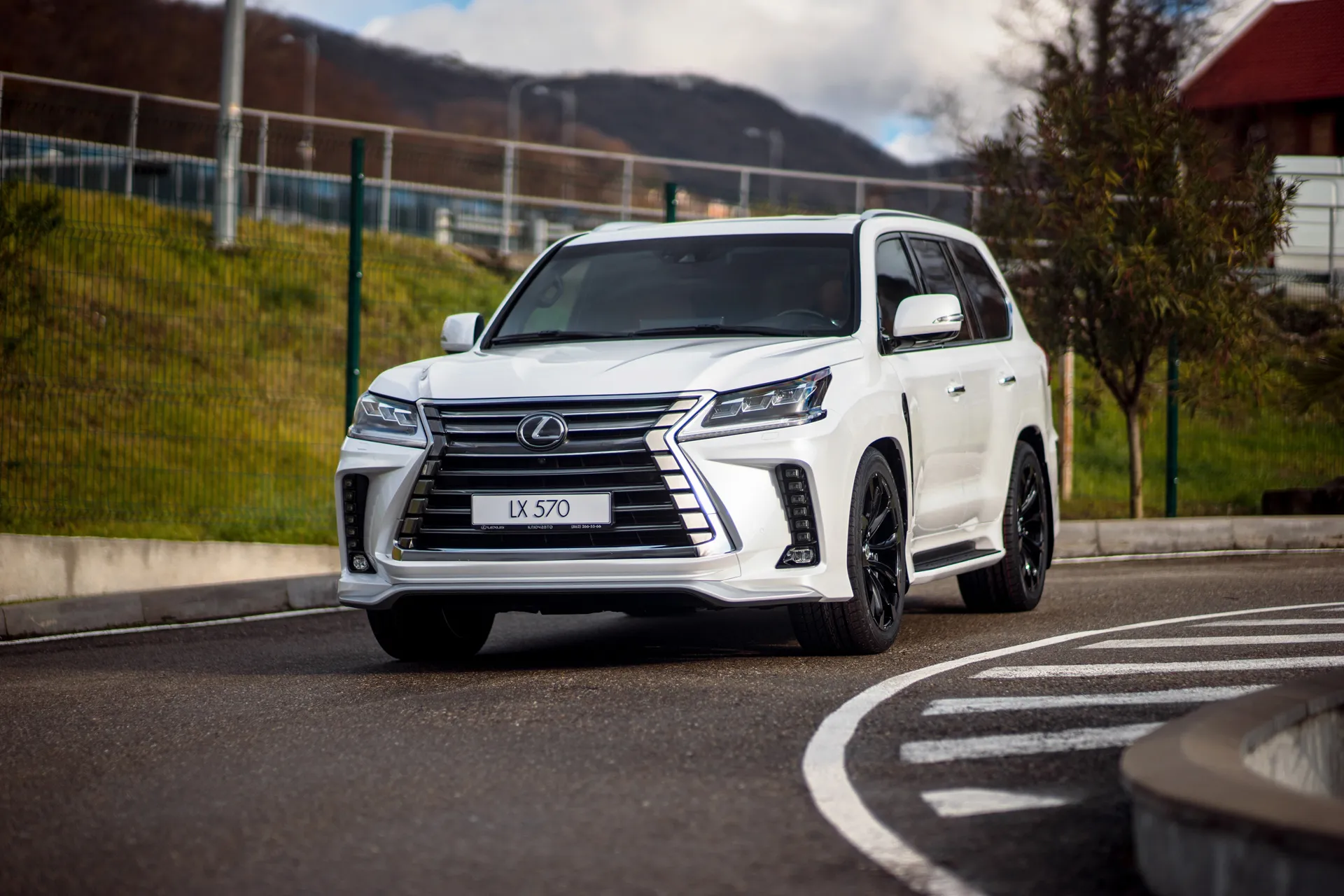 Check our price and buy MTR Design Body Kit for Lexus LX 570/450d