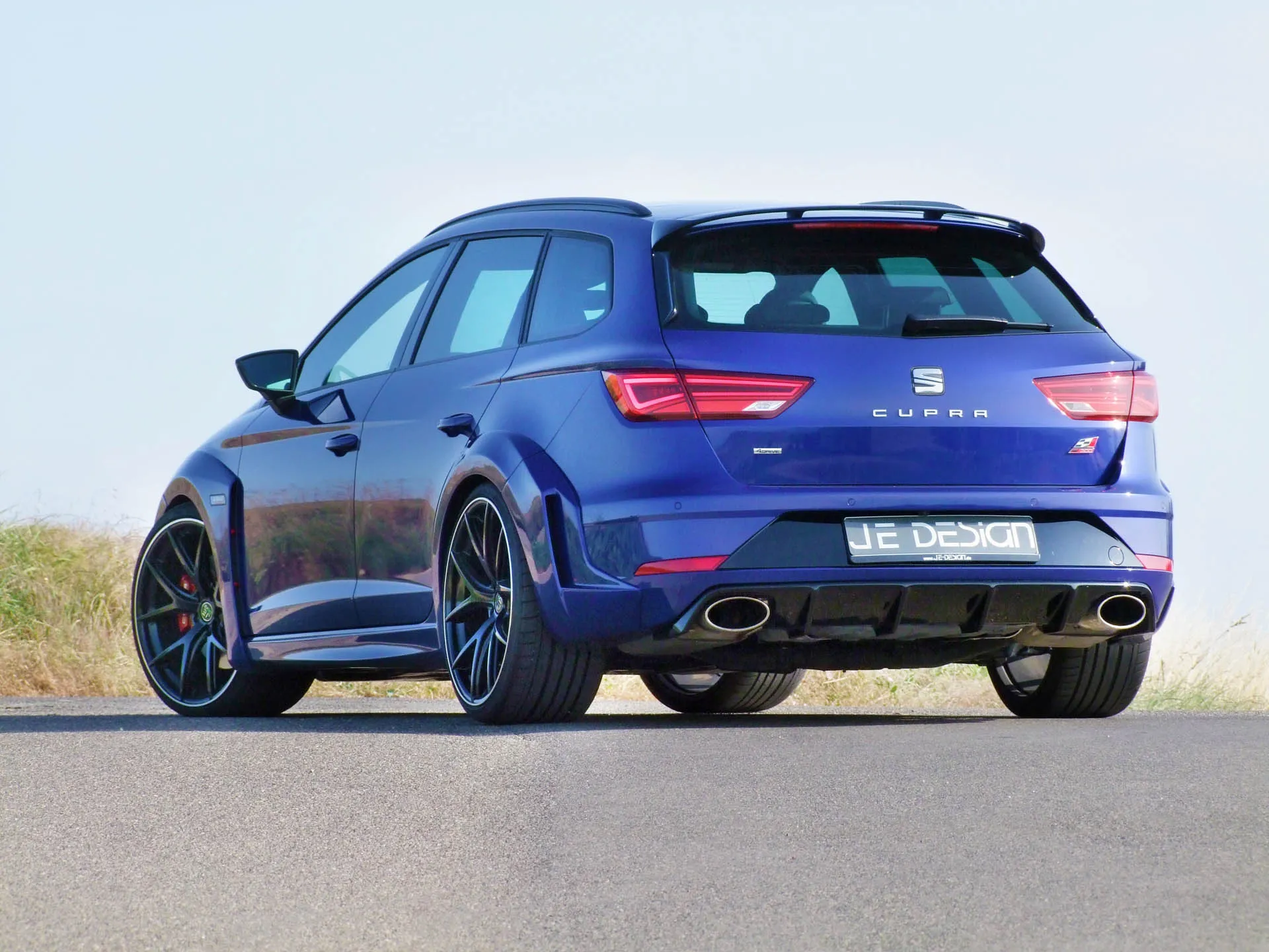 Check our price and buy JE Design body kit for Seat Leon ST FR + Cupra!