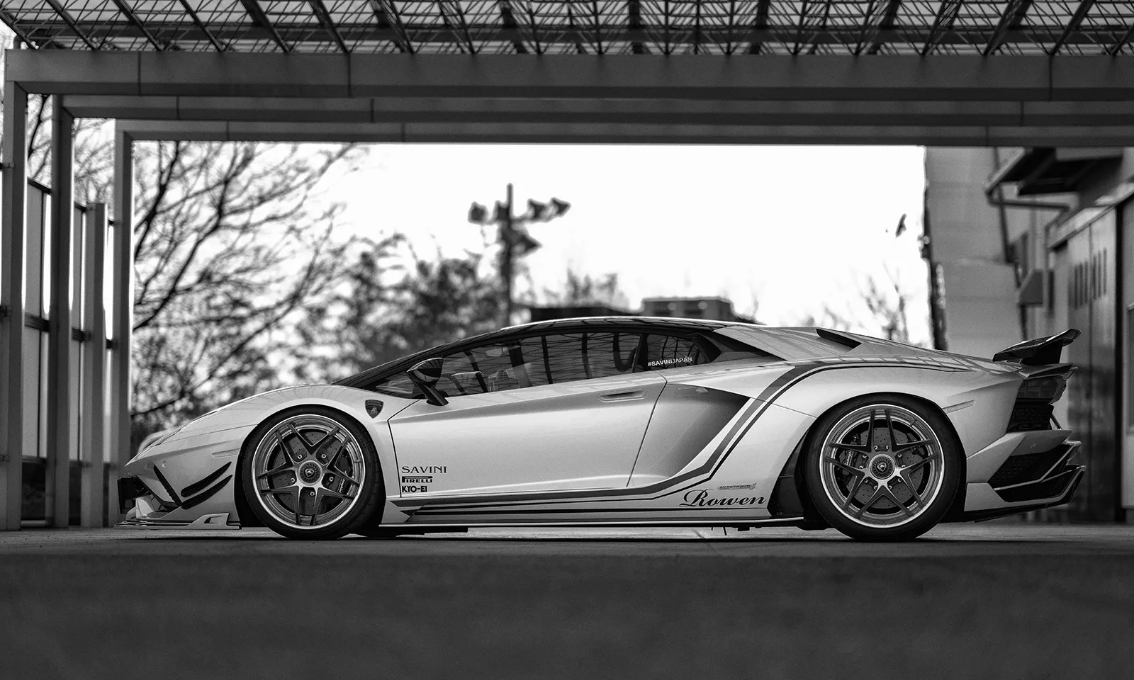 Check our price and buy Rowen body kit for Lamborghini Aventador S
