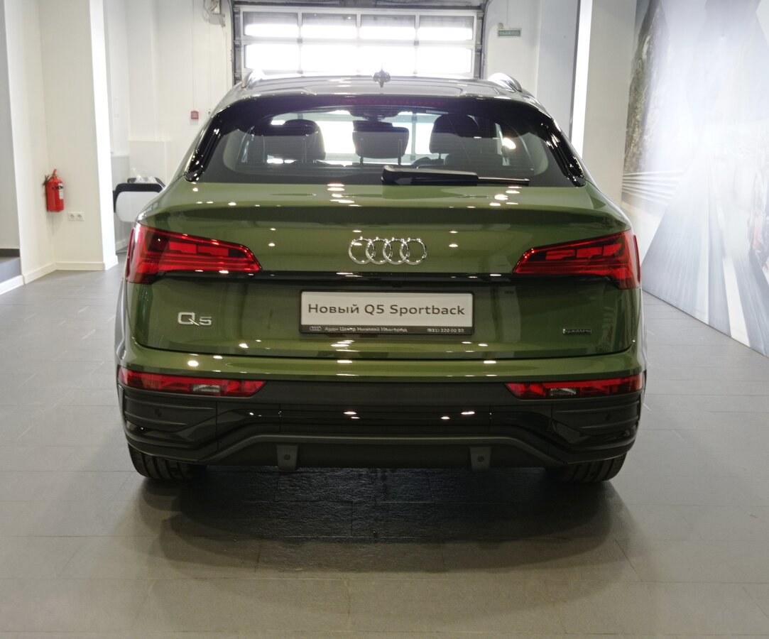 Check price and buy New Audi Q5 Sportback 45 TFSI (FY) For Sale