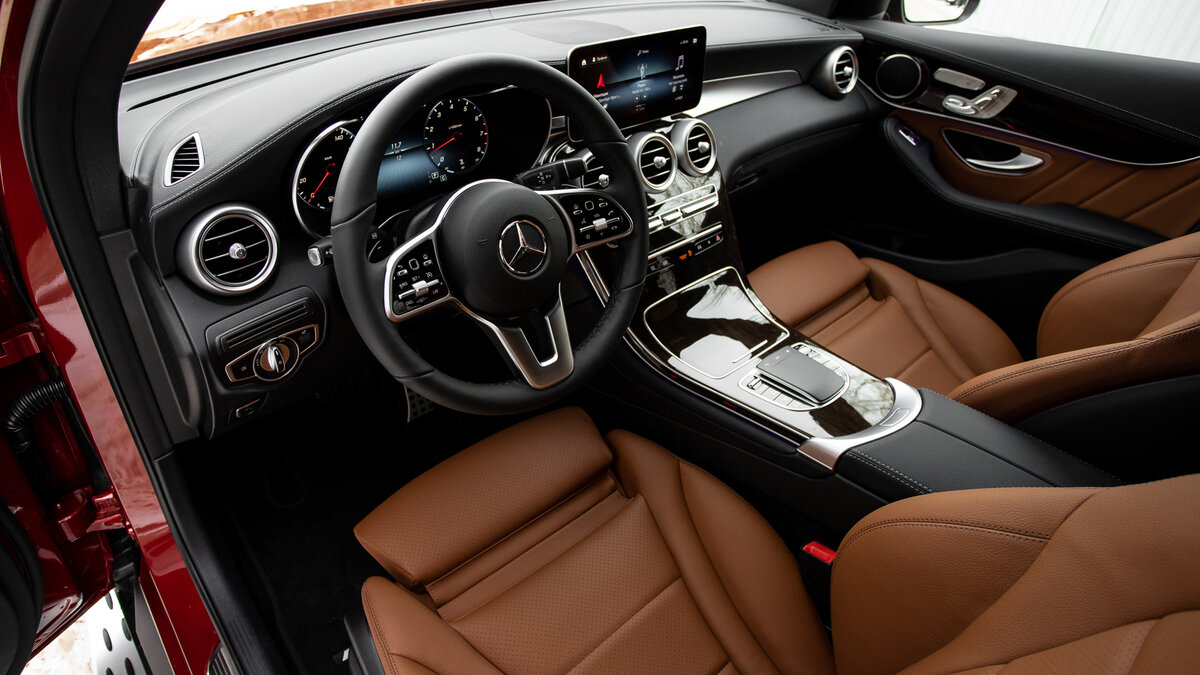 Check price and buy New Mercedes-Benz GLC Coupe 300 (C253) Restyling For Sale