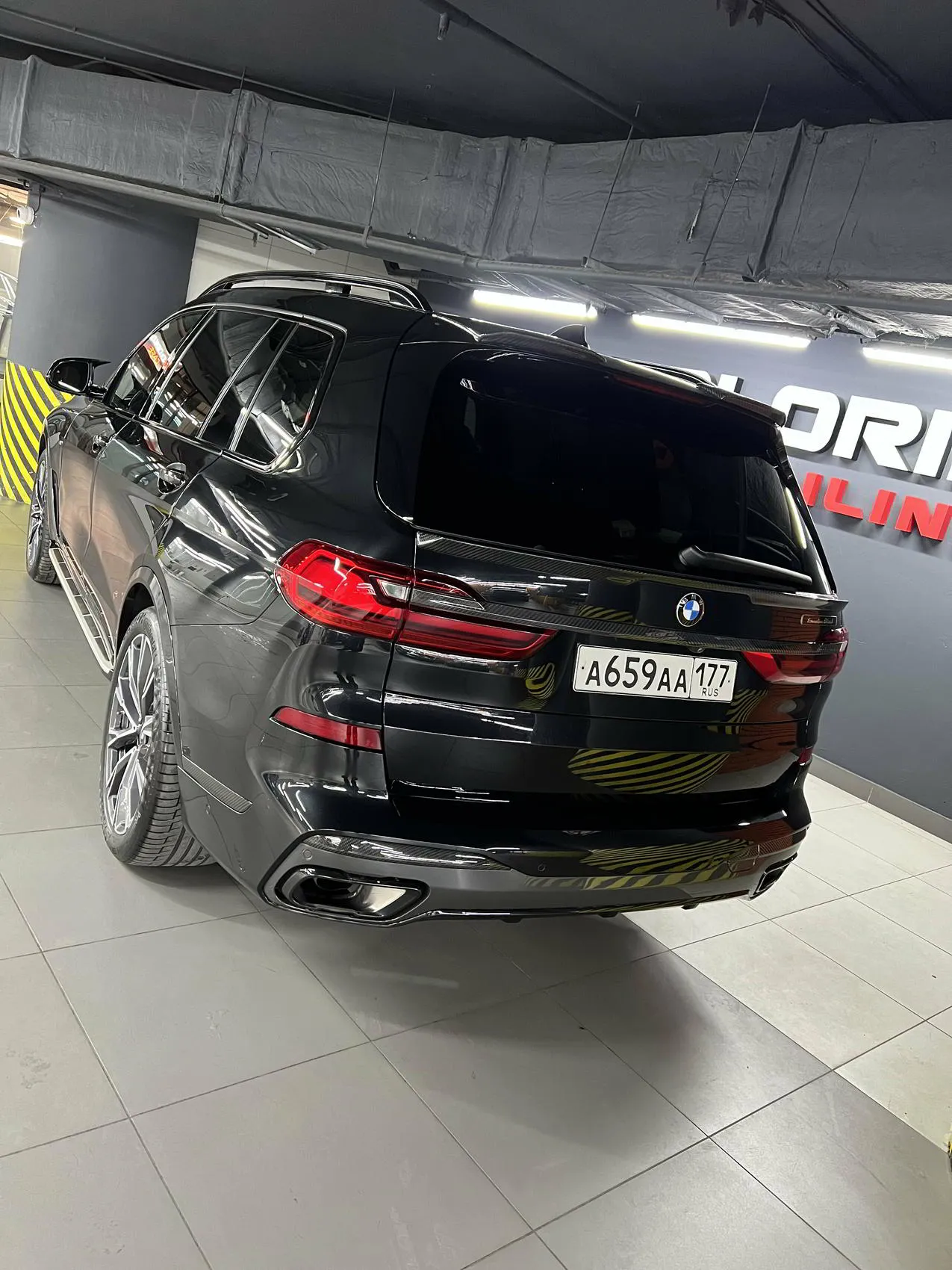 Check our price and buy Renegade Design body kit for BMW X7 G07