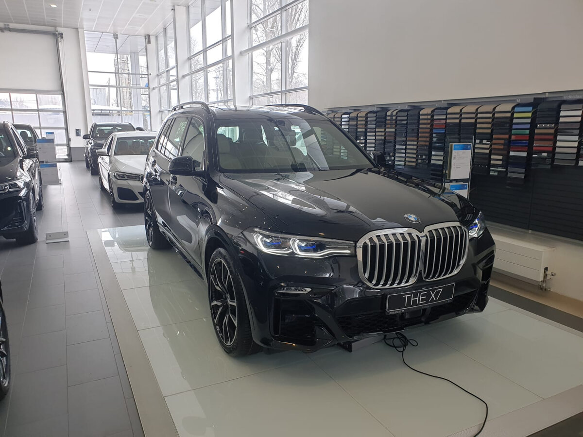 Check price and buy New BMW X7 40d (G07) For Sale