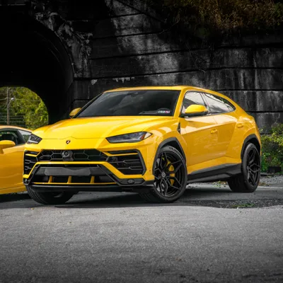 Brixton PF9 Duo on Lamborghini Urus