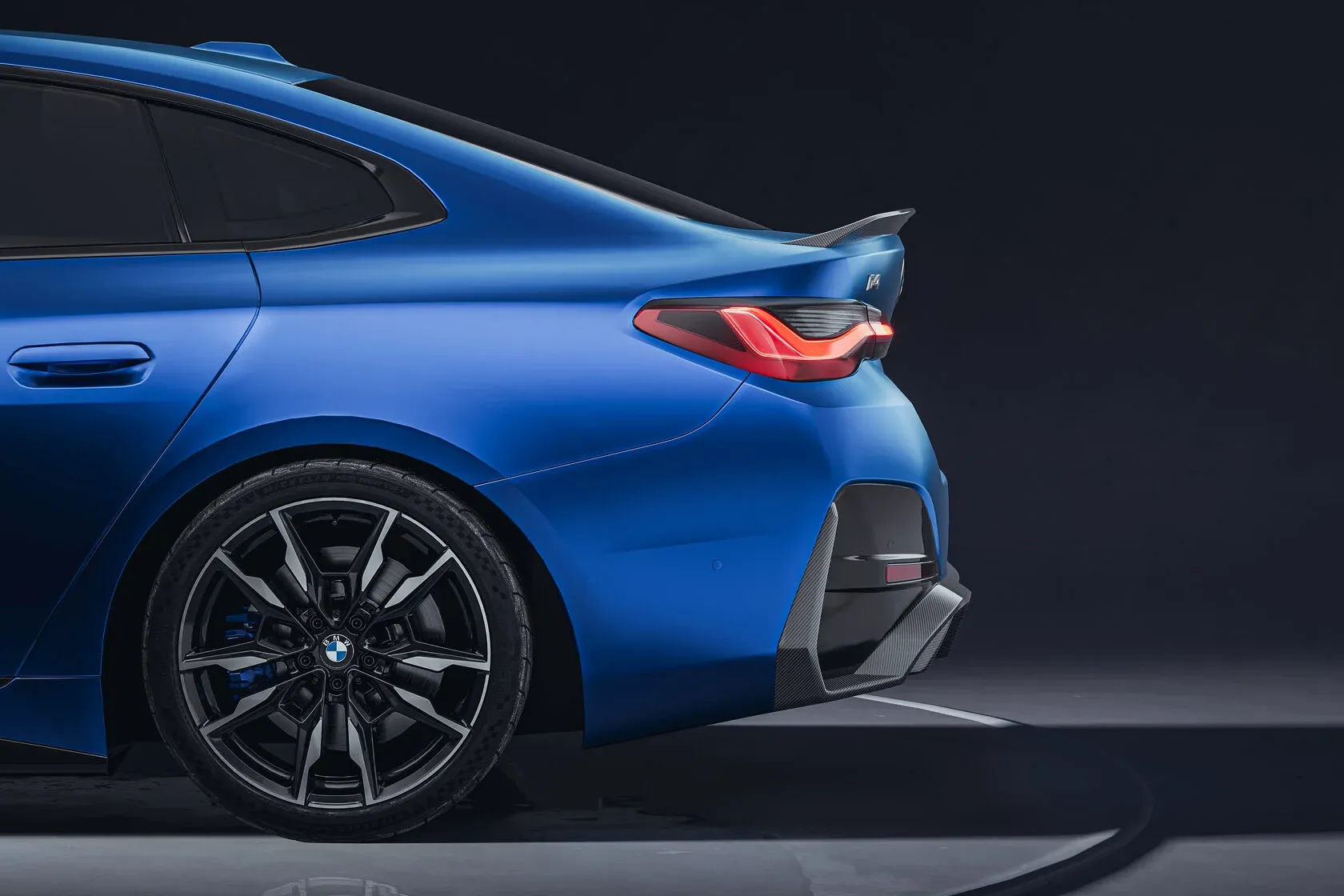Trunk spoiler Carbon Talaria for BMW i4 M50