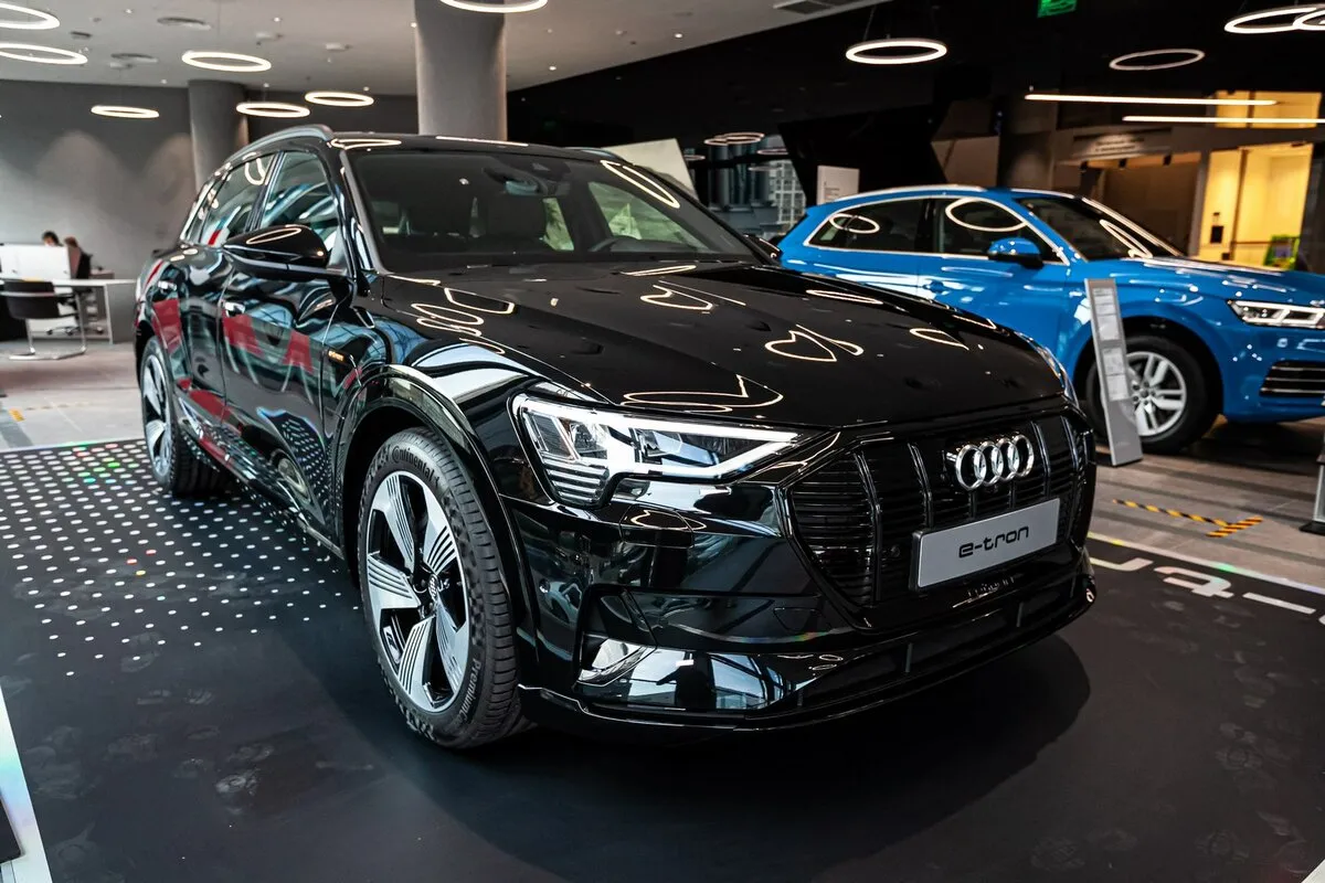 Buy New Audi E-Tron 55