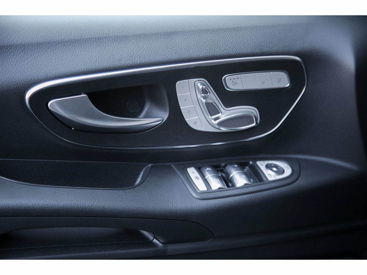 Check price and buy New Mercedes-Benz Vito 119 BlueTEC L2 (W447) For Sale