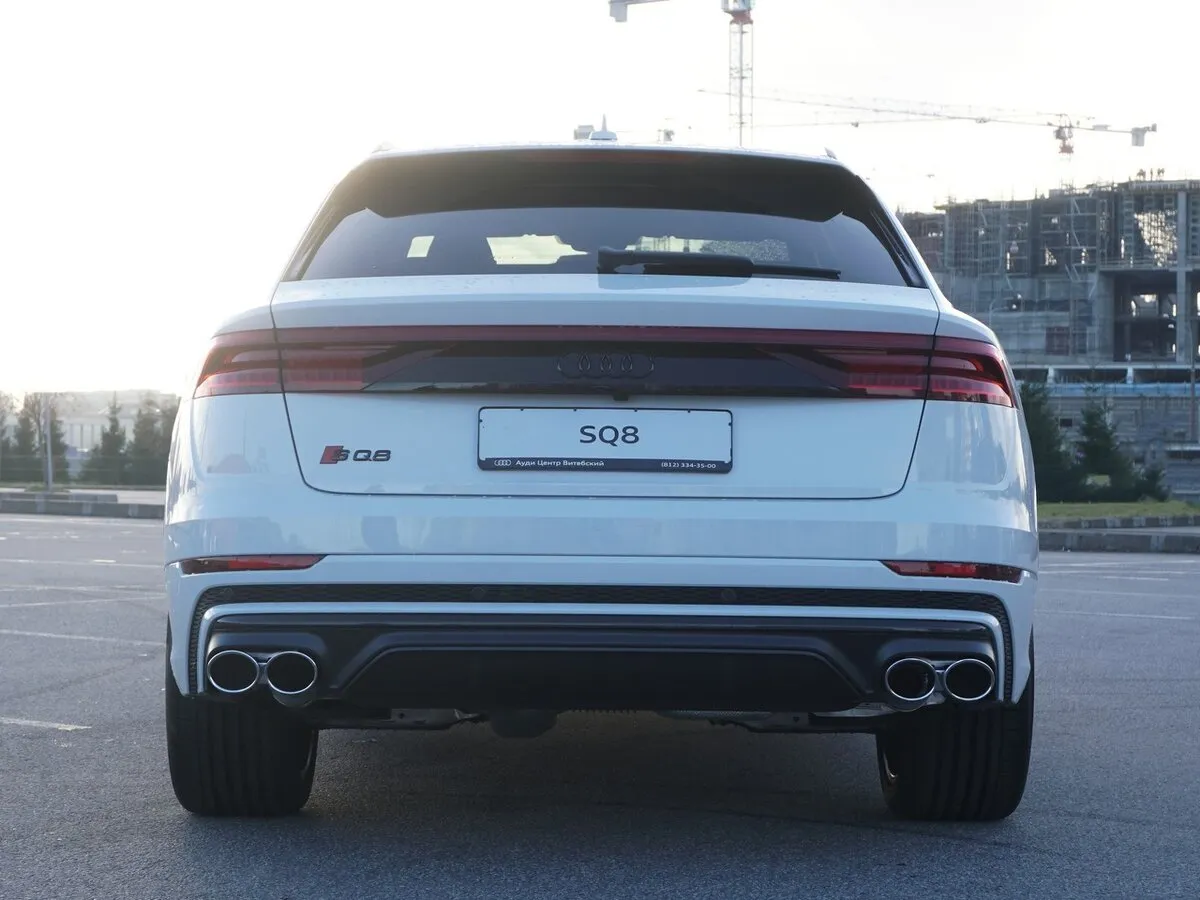 Buy New Audi SQ8 (4M)