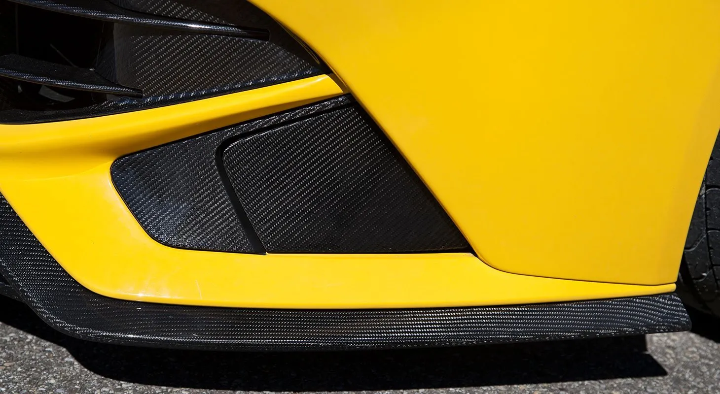 Cover for brake ventilation Novitec style carbon for Ferrari F12 Berlinetta