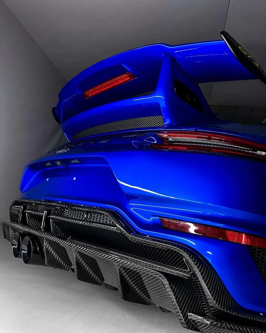 Check our price and buy a SCL Performance body kit for Porsche 911 GT3 Virus