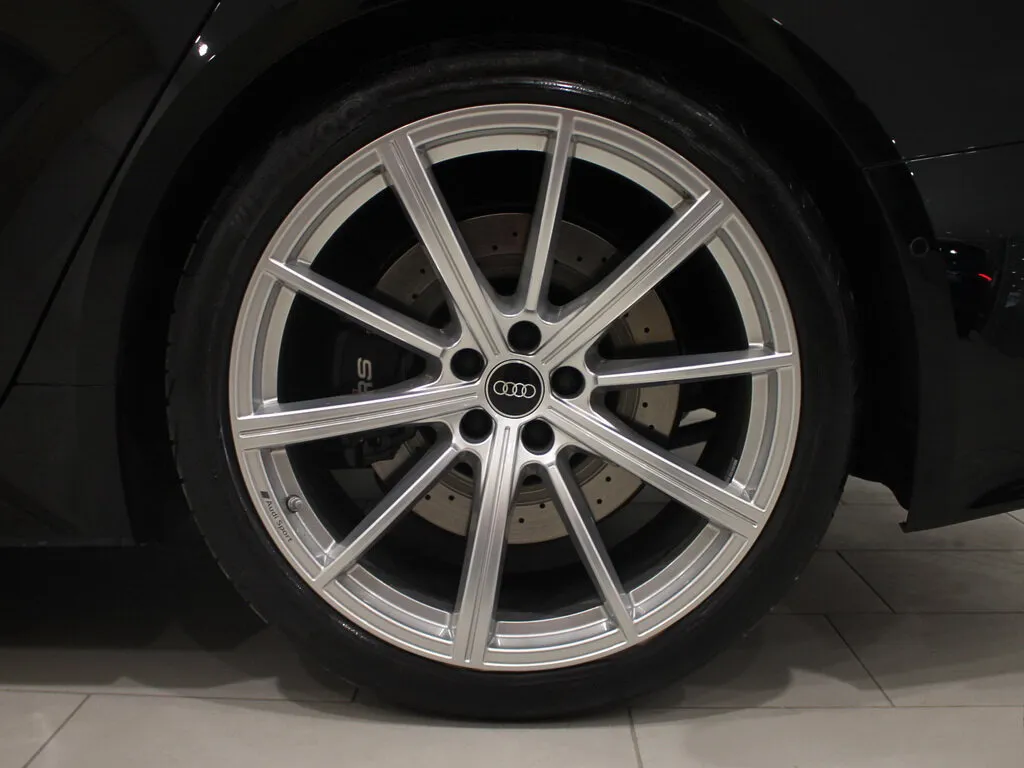 Check price and buy New Audi RS 6 (C8) For Sale