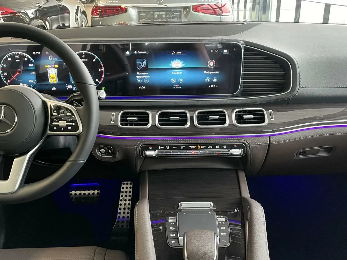 Check price and buy New Mercedes-Benz GLS 400 d (X167) For Sale