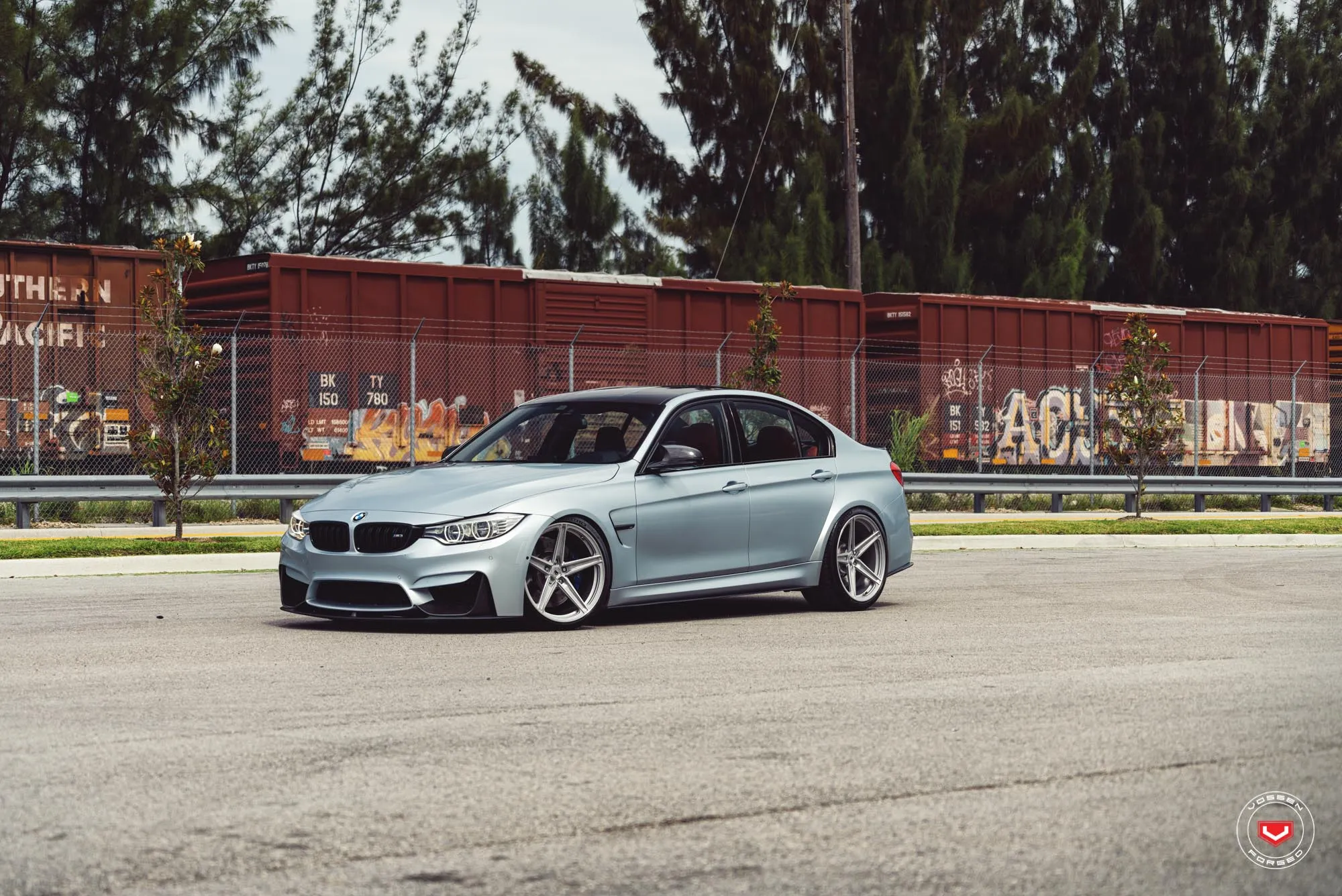 Vossen M X5 forged wheel — close-up spoke detail