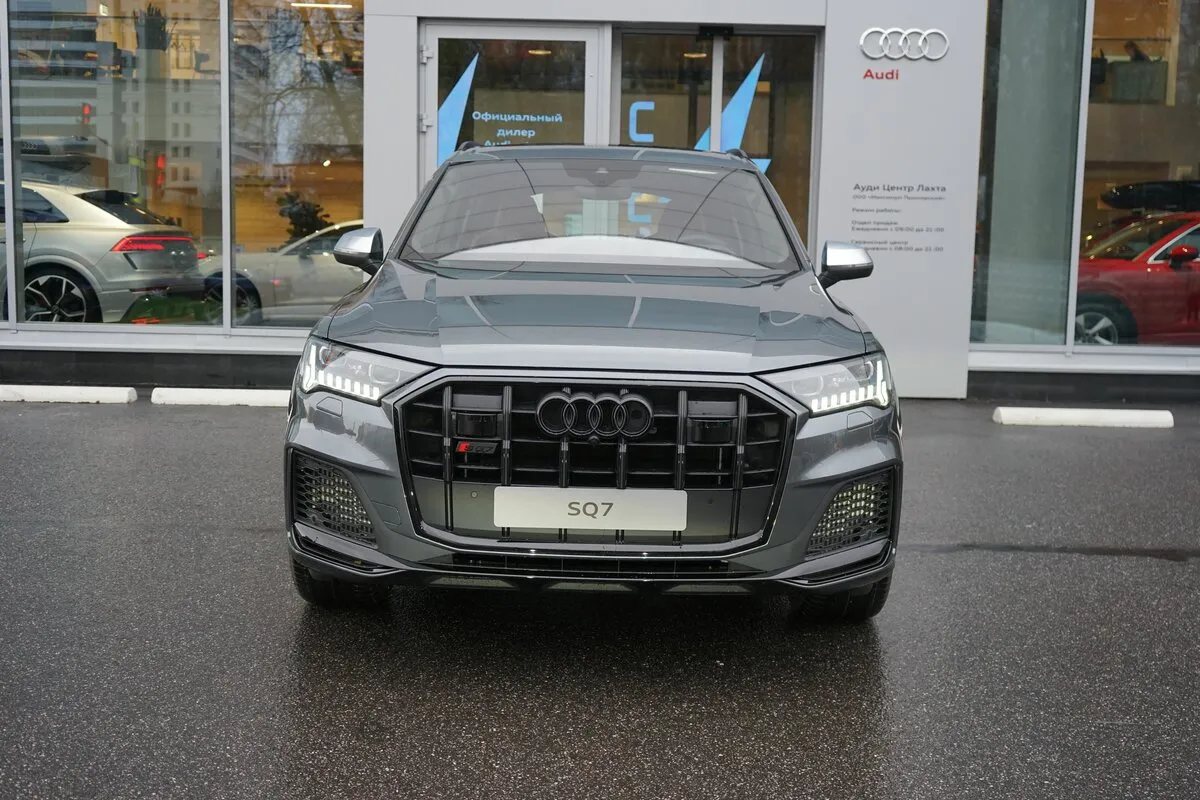 Buy New Audi SQ7 (4M)
