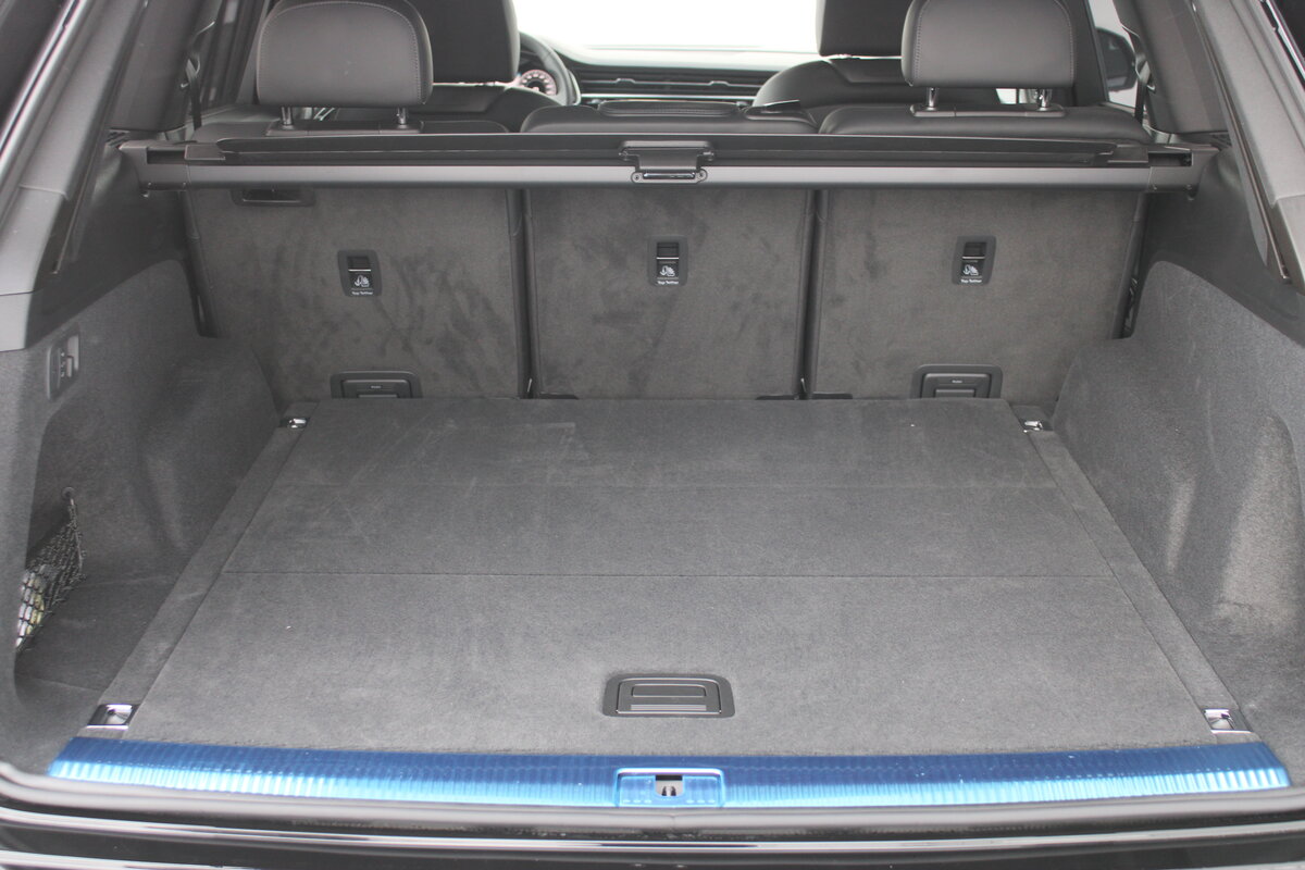 Check price and buy New Audi Q7 45 TDI (4M) Restyling For Sale