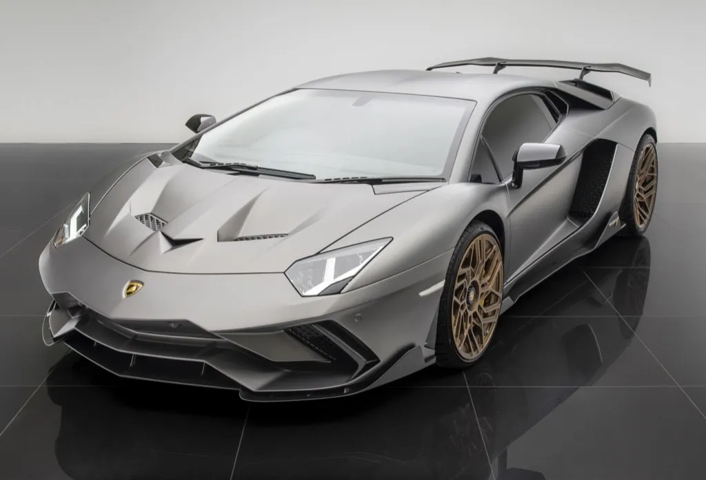Check our price and buy Onyx body kit for Lamborghini Aventador SX