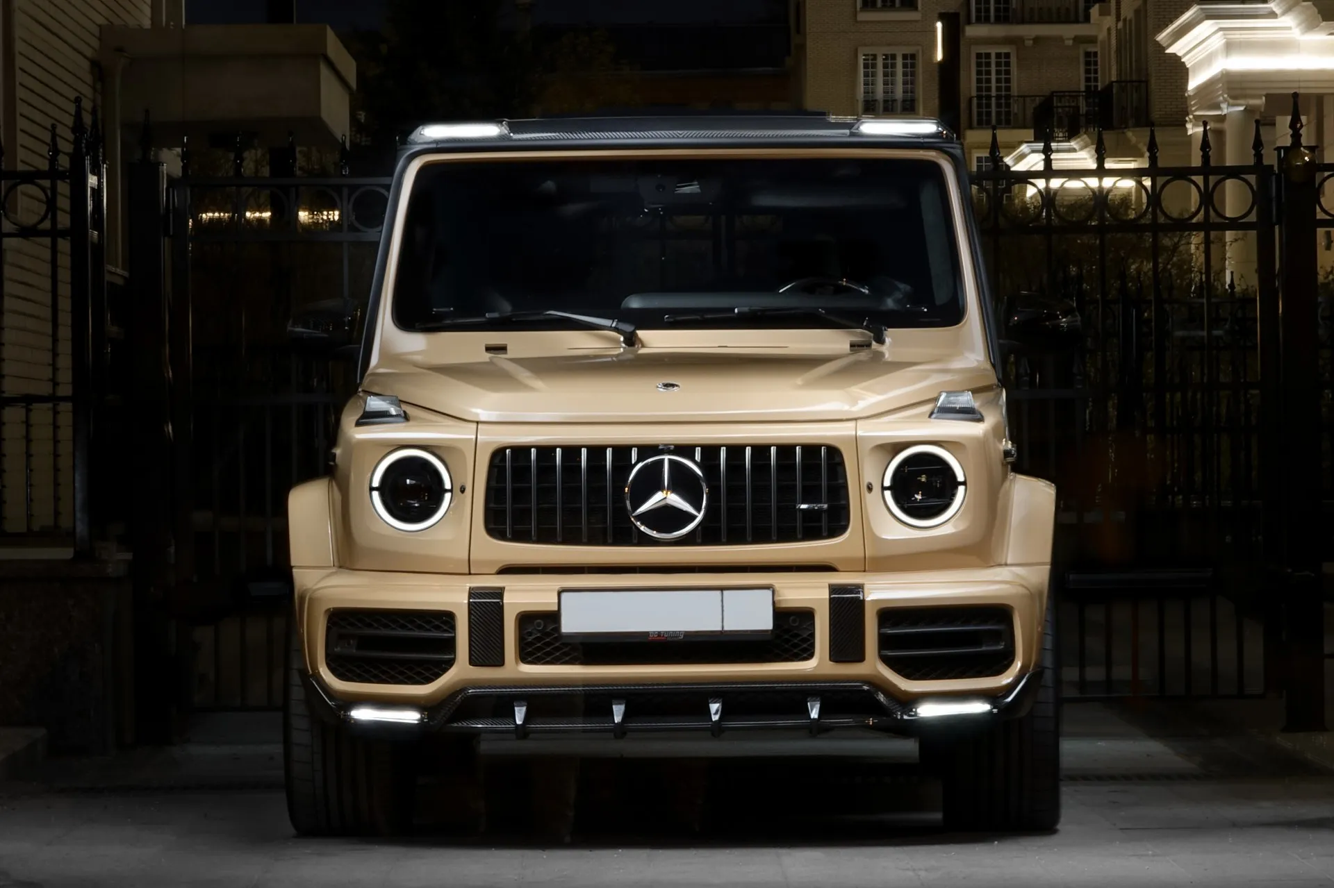 Check our price and buy Topcar Design body kit for Mercedes-Benz  G-class W463A Inferno Light