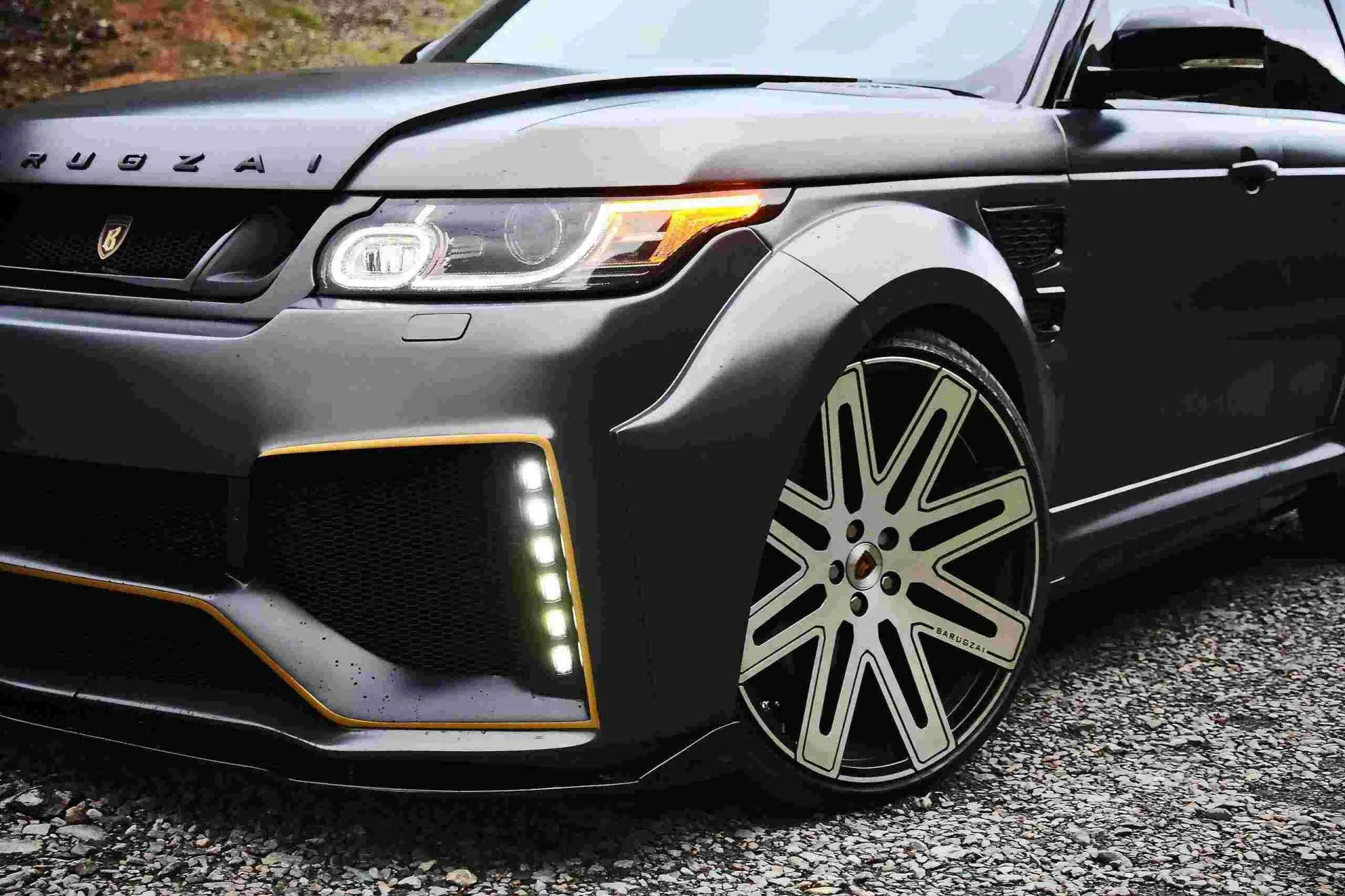 Check our price and buy Barugzai Cabaro Wide Edition body kit for Land Rover Range Rover Sport
