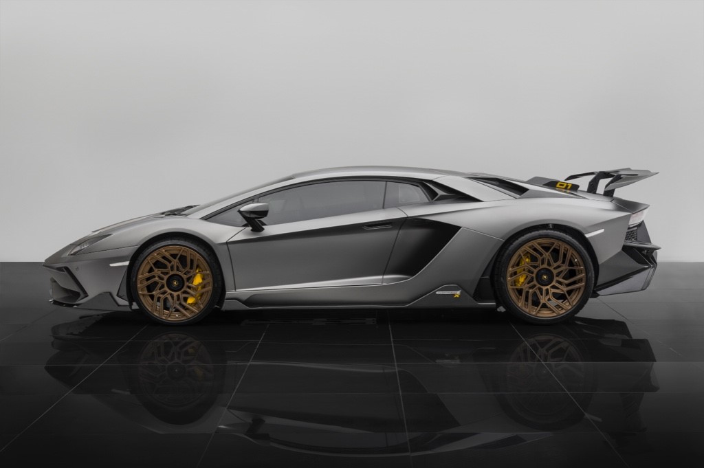 Check our price and buy Onyx body kit for Lamborghini Aventador SX
