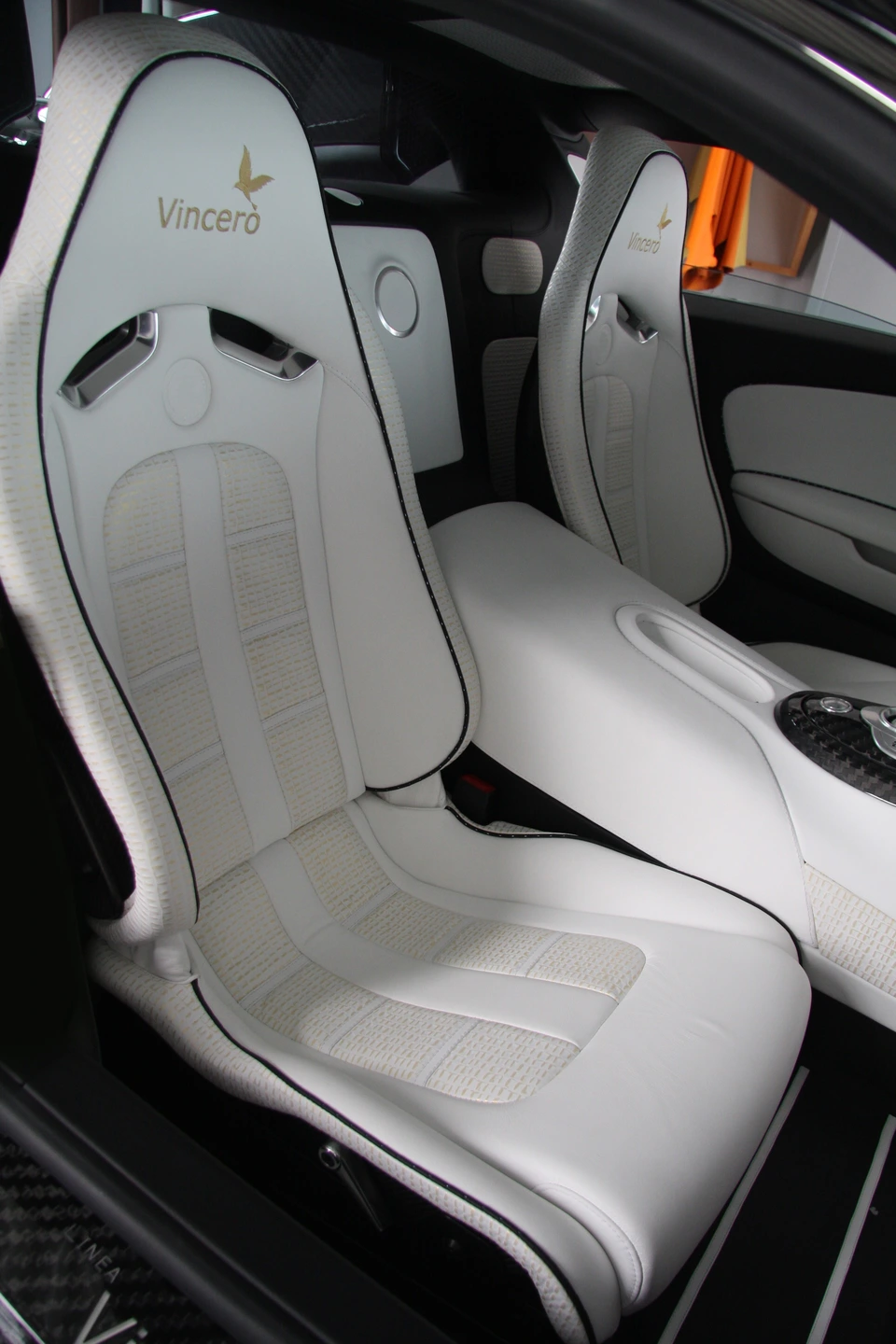 Mansory Vincero gallery