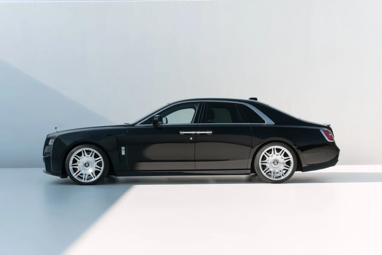 Check price and buy Novitec Carbon Fiber Body kit set for Rolls-Royce Ghost II