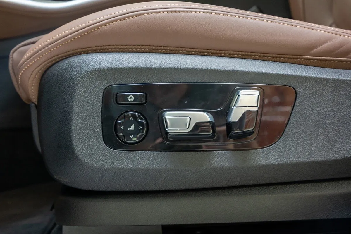 Check price and buy New BMW X5 M50d (G05) For Sale