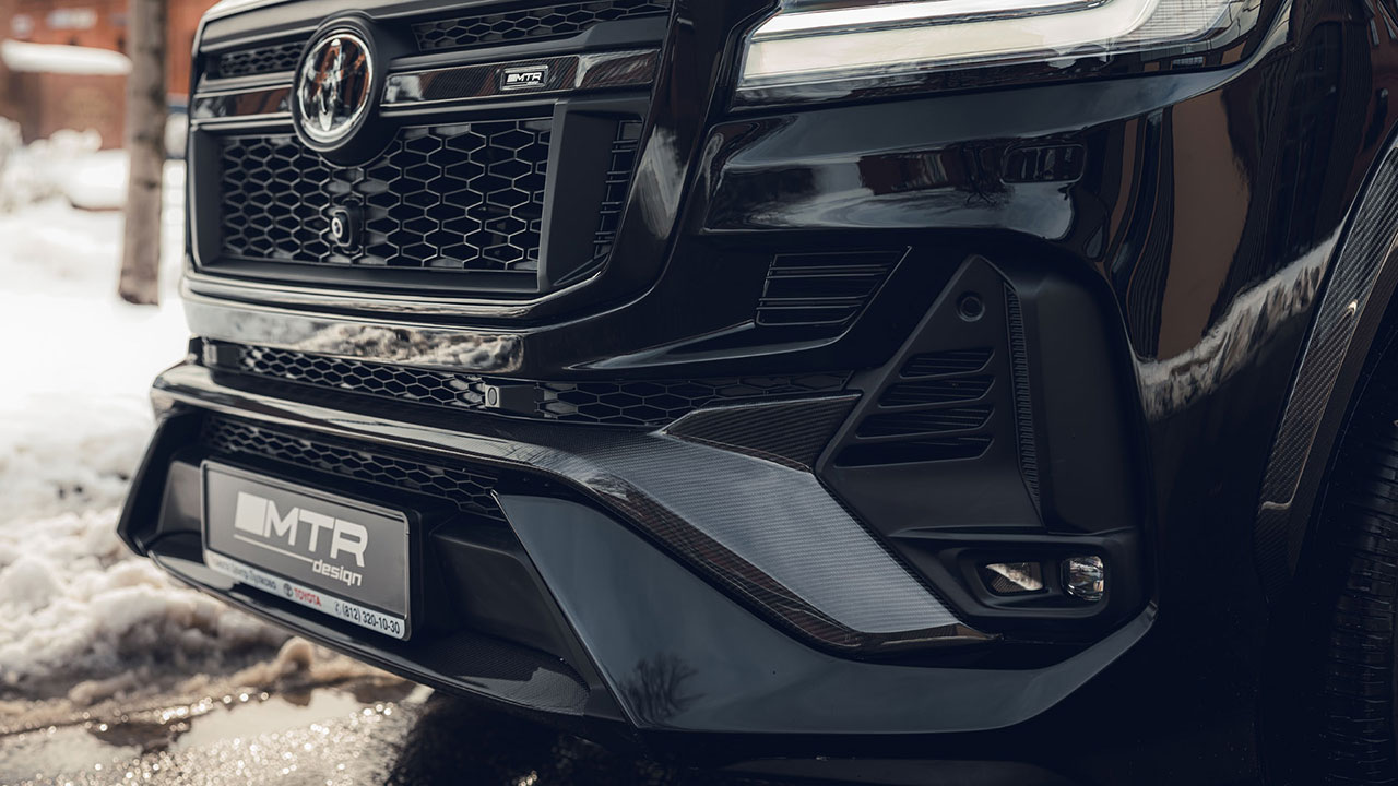 Front bumper carbon insert MTR Design for Toyota Land Cruiser 300