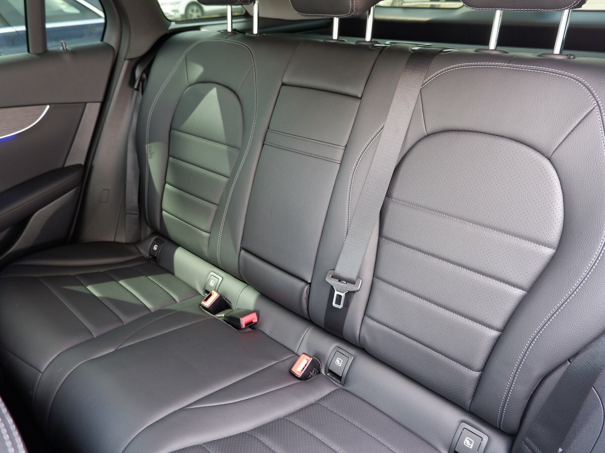 Check price and buy New Mercedes-Benz GLC 300 d (X253) Restyling For Sale