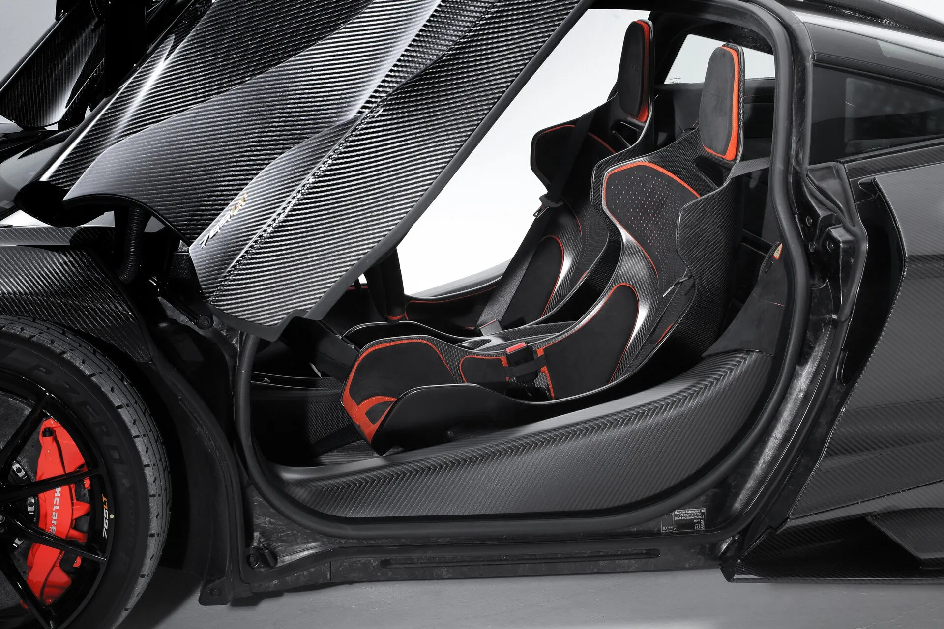 Check our price and buy Topcar Design body kit for McLaren 765 LT Coupe Carbon Edition!