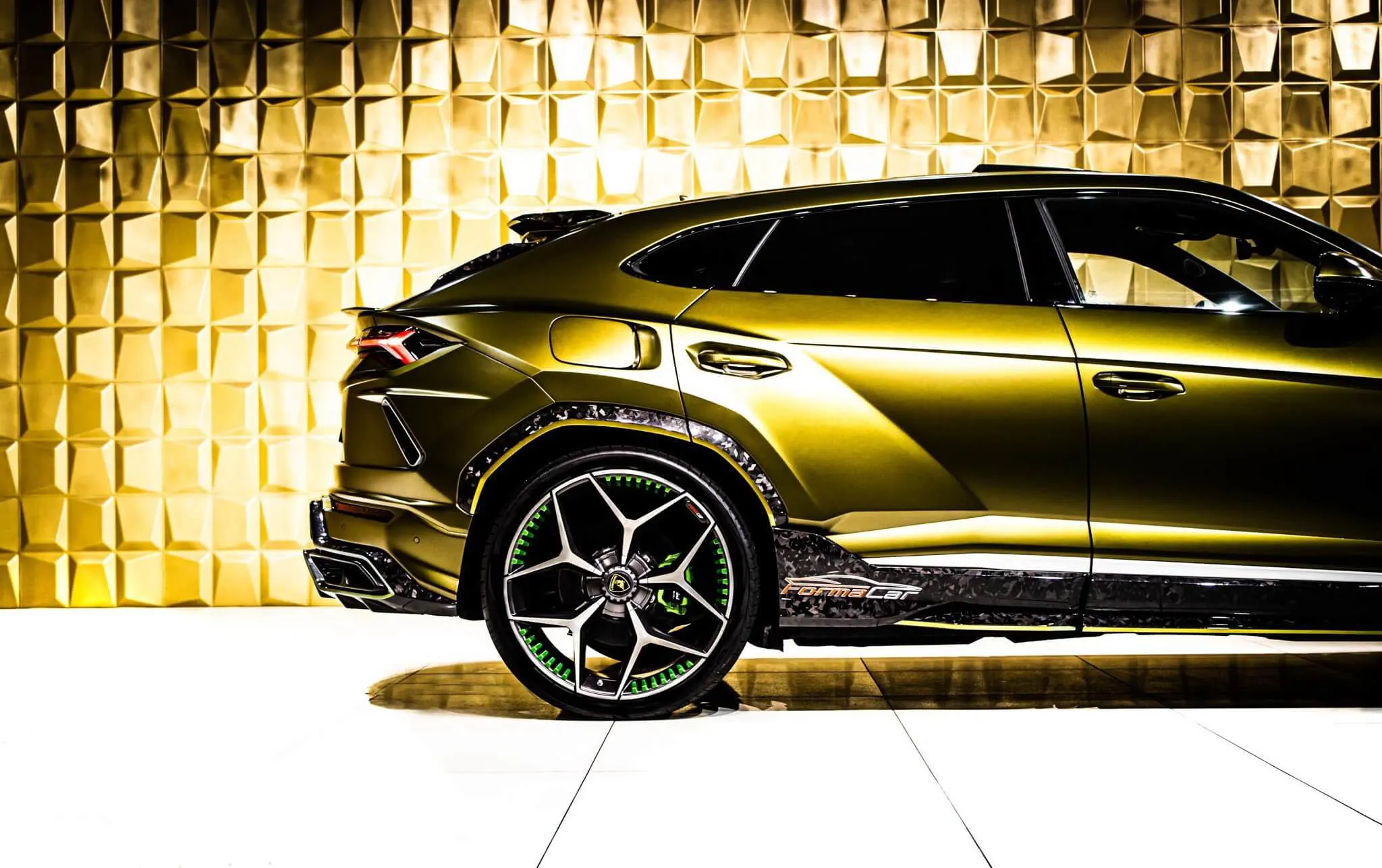 Check our price and buy a SCL Performance body kit for Lamborghini Urus