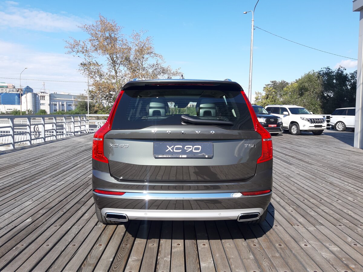 Check price and buy New Volvo XC90 Restyling For Sale