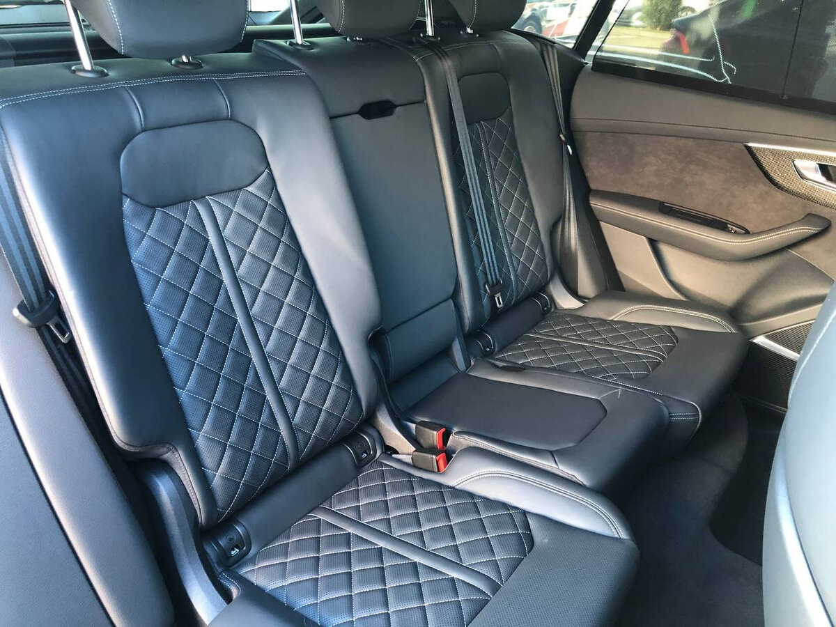 Check price and buy New Audi SQ8 (4M) For Sale