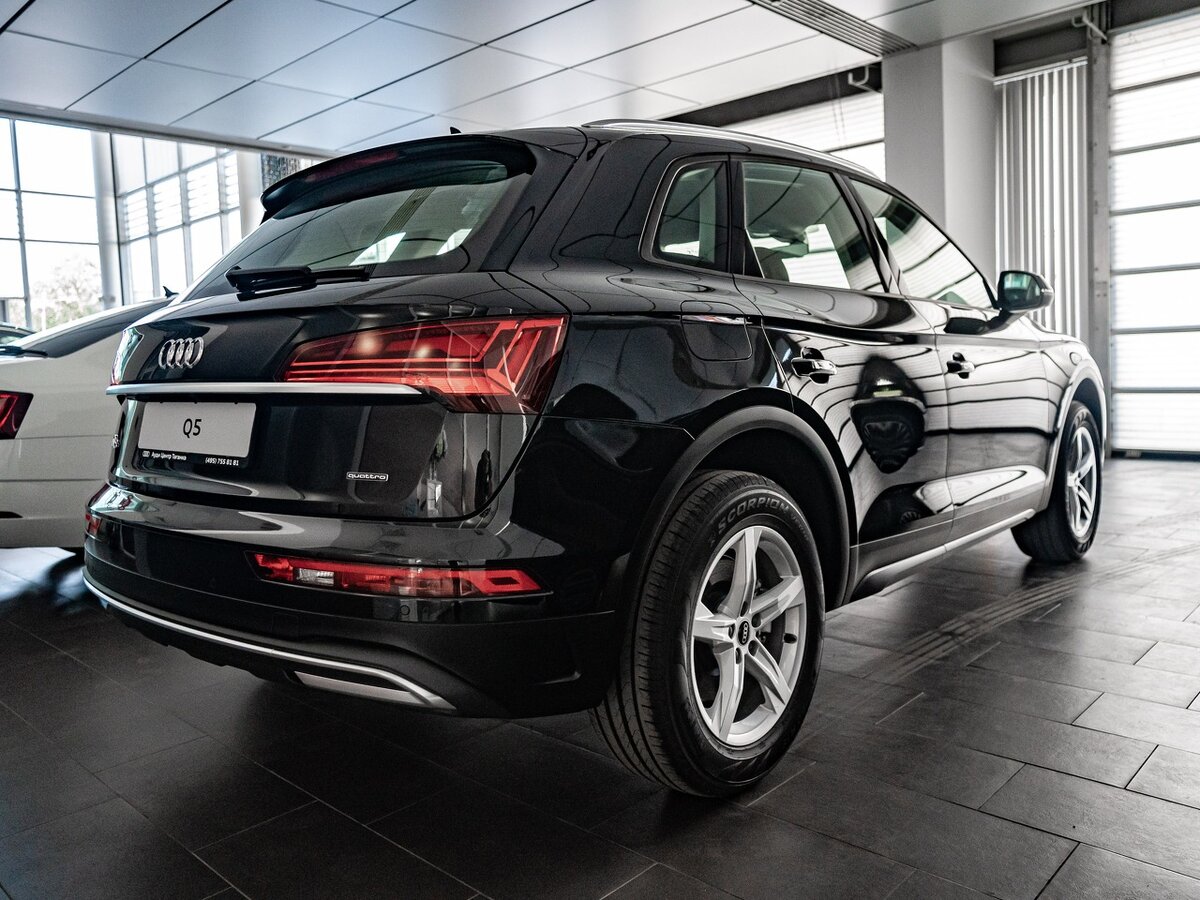 Check price and buy New Audi Q5 45 TFSI (FY) Restyling For Sale