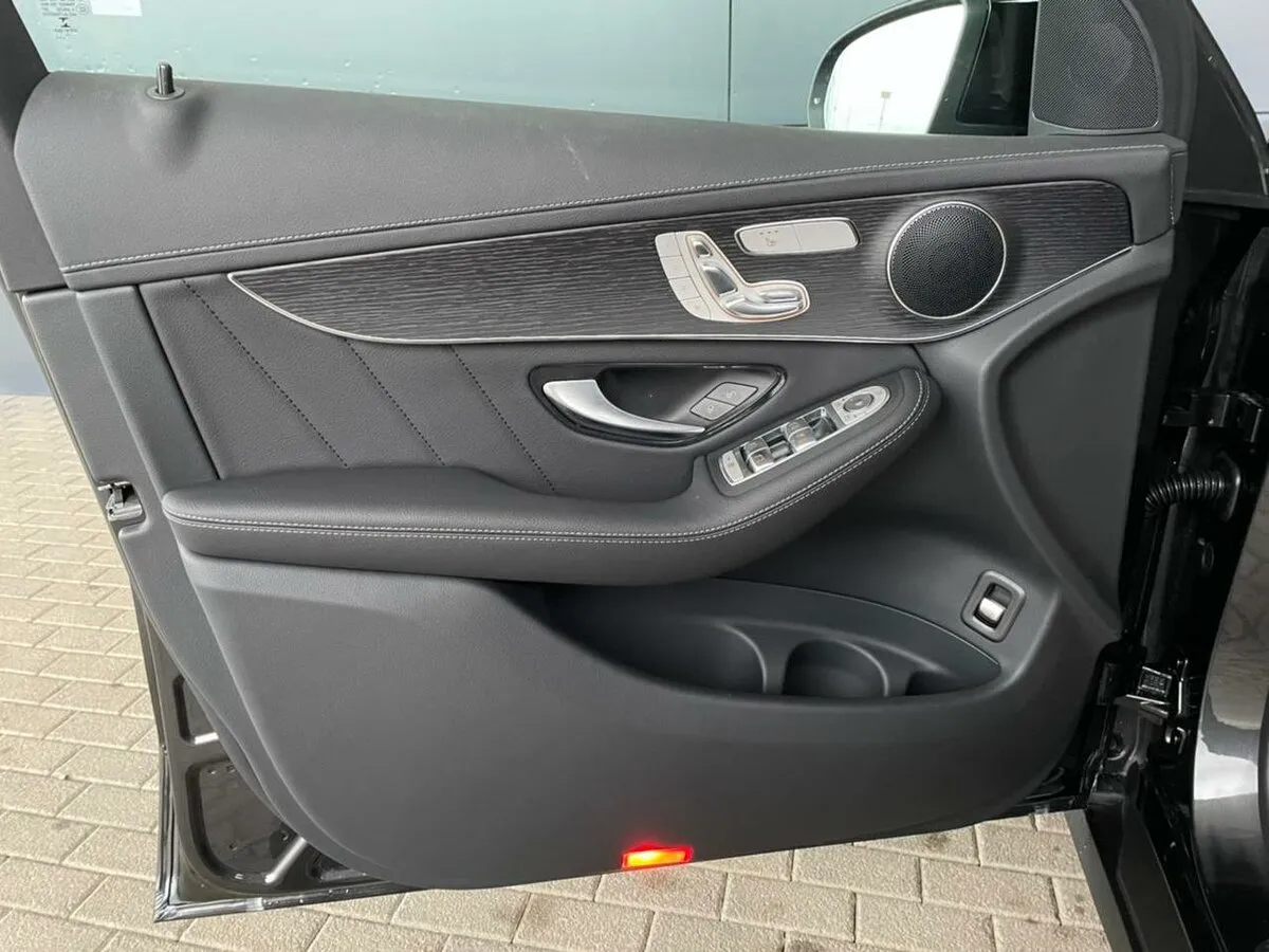 Check price and buy New Mercedes-Benz GLC Coupe 300 (C253) Restyling For Sale