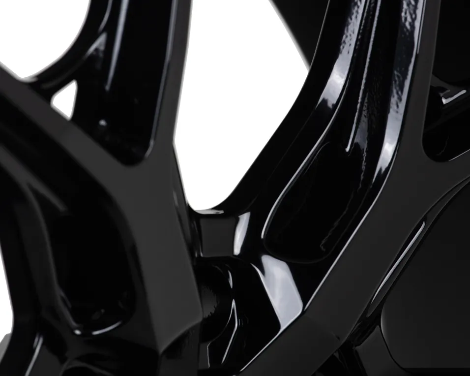 Vossen HF6 4 hybrid forged wheel — finish detail