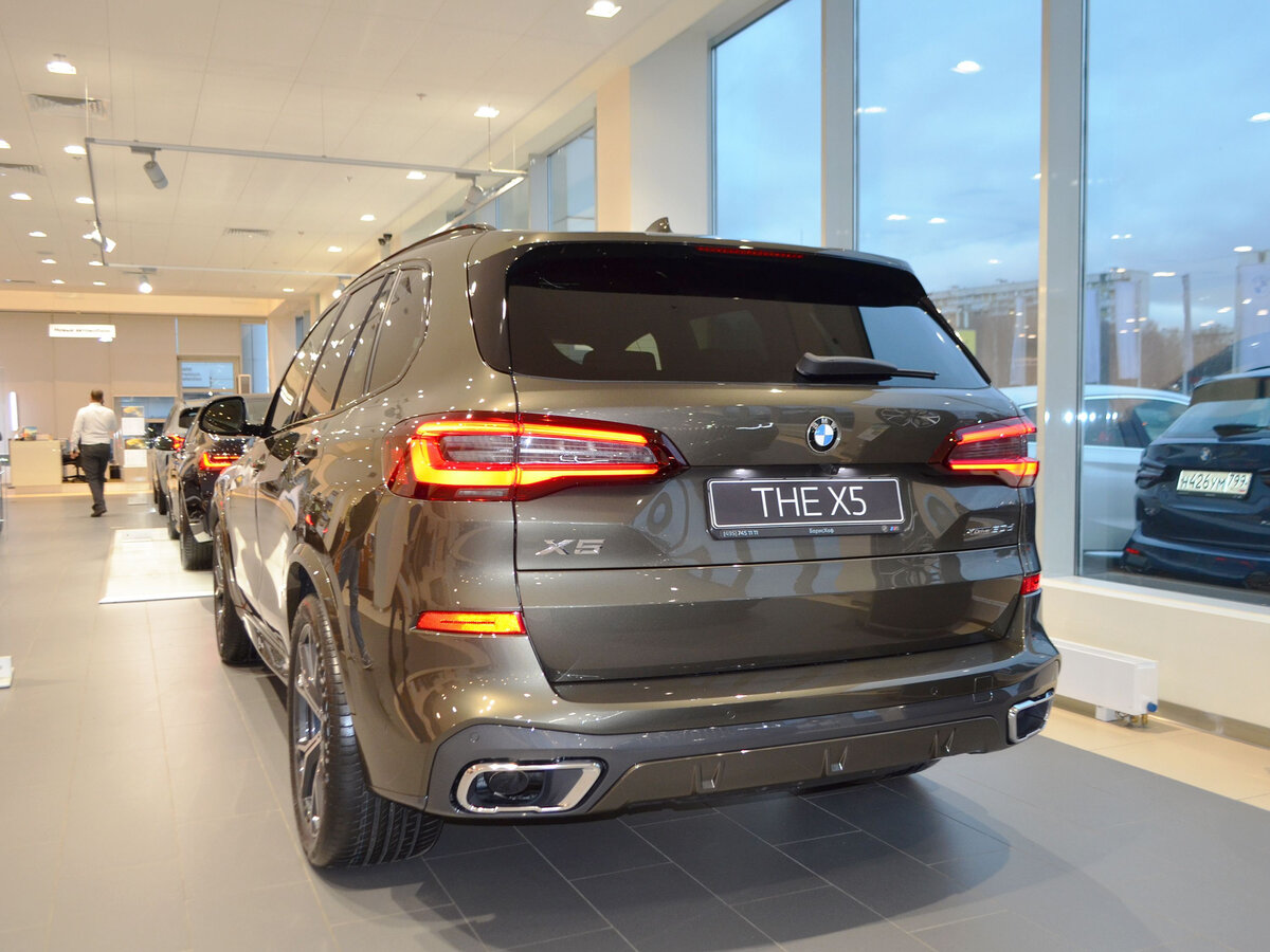 Check price and buy New BMW X5 30d (G05) For Sale