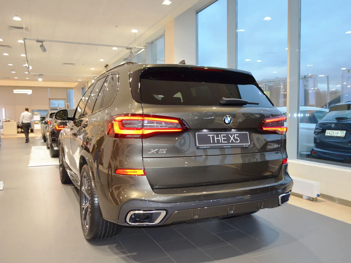 Check price and buy New BMW X5 30d (G05) For Sale