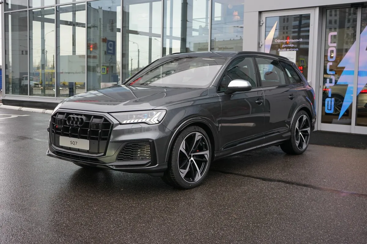 Buy New Audi SQ7 (4M)